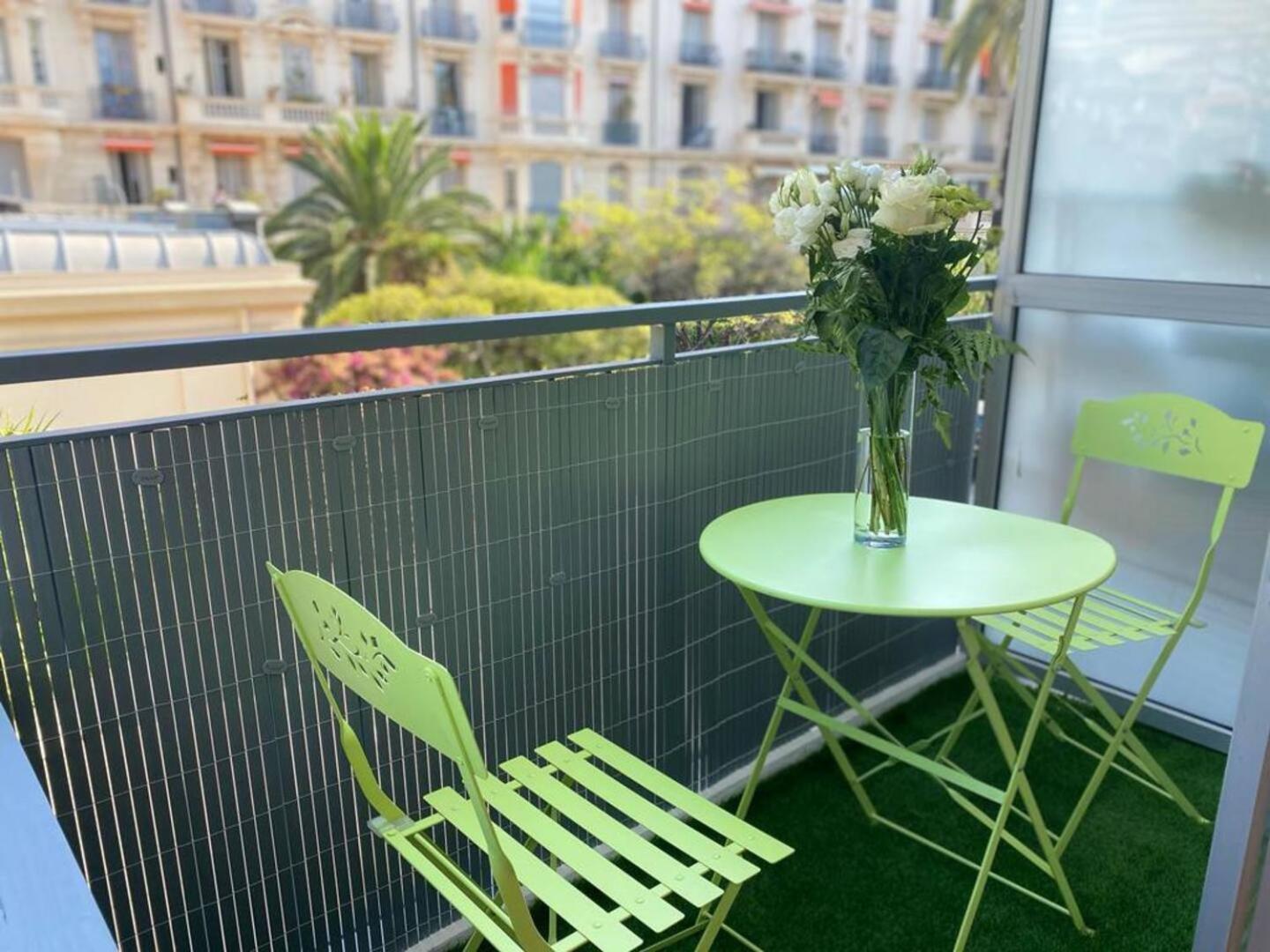 Azur Flat Appartamento