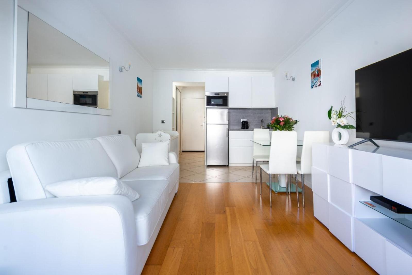 Azur Flat Appartamento Nizza